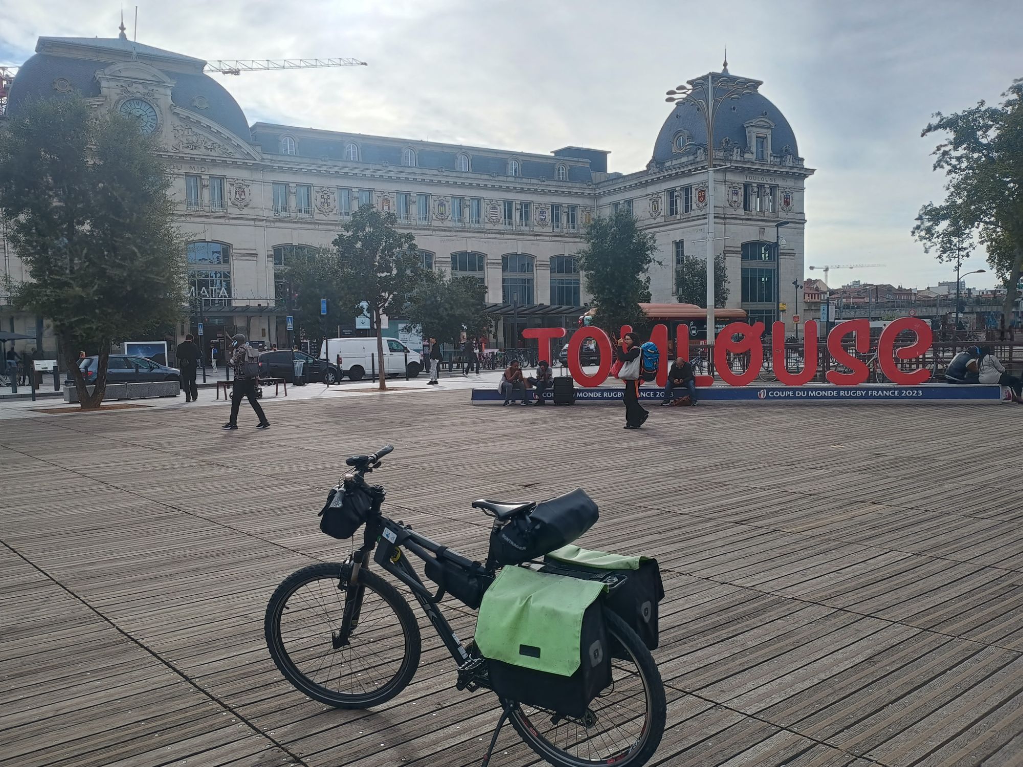 J01 : Gare Toulouse Matabiau
